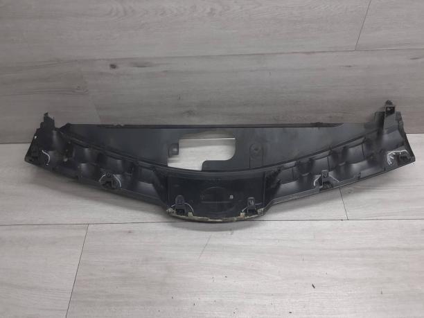 Решетка радиатора Nissan Note E11 62310-9U000