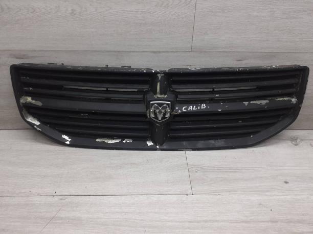 Решетка радиатора Dodge Caliber YE691Z0AB