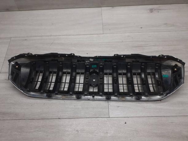 Решетка радиатора Suzuki SX4 7174064R01C48