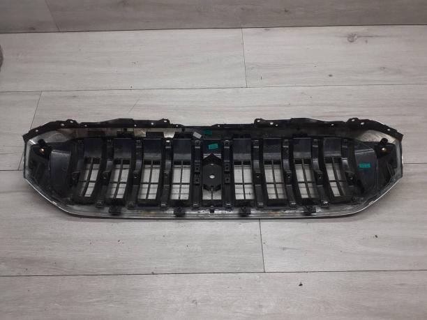 Решетка радиатора Suzuki SX4 7174064R01C48