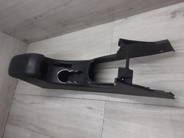 Консоль центральная Geely Emgrand EC7 106802273300669