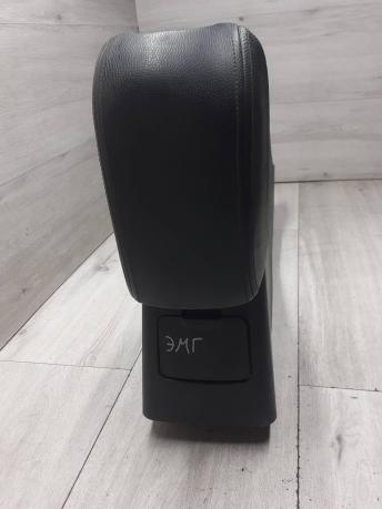 Консоль центральная Geely Emgrand EC7 106802273300669