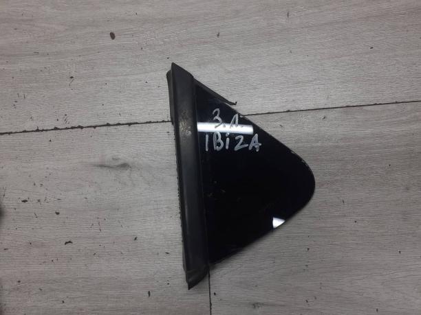 Стекло боковое левое Seat Ibiza 5 6J4845297K