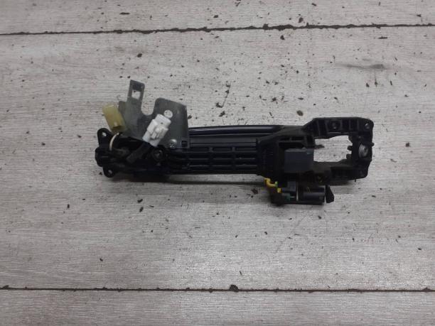 Ручка двери передней левой Suzuki SX4 82821-63J00