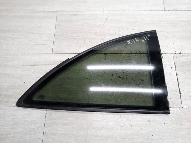 Стекло заднее боковое правое Volkswagen Beetle 1C0845042E
