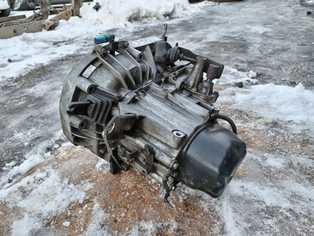 КПП (механика) Renault JH3 060 320105151R