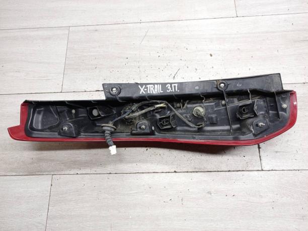 Фонарь задний правый Nissan X-Trail T31 265503UB0A
