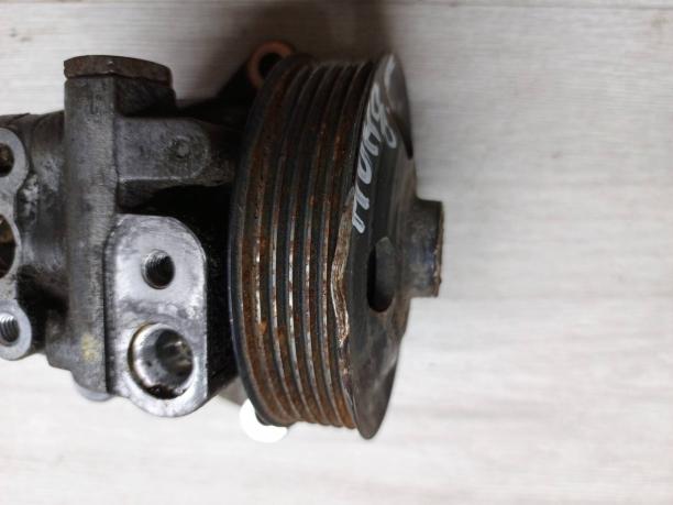 Насос гидроусилителя Ford 7G913A696AA