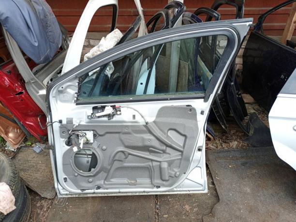 Дверь передняя правая Ford Mondeo 4 1778161