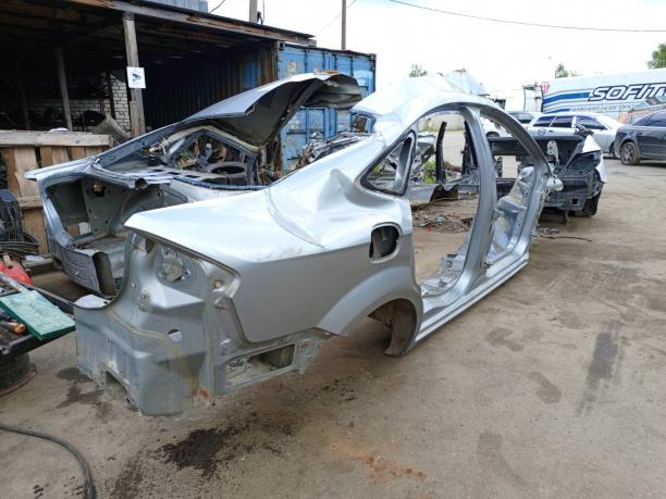 Кузов правая часть Ford Mondeo 4 седан 