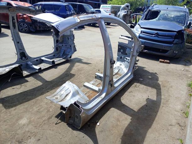 Кузов по частям Hyundai Solaris 
