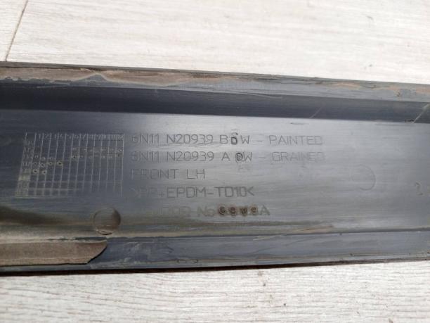 Молдинг двери передней левой Ford Fusion 6N11N20939ADW