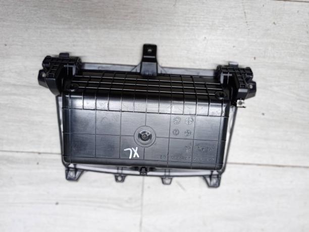 Бардачок Mitsubishi Outlander XL GN22105501