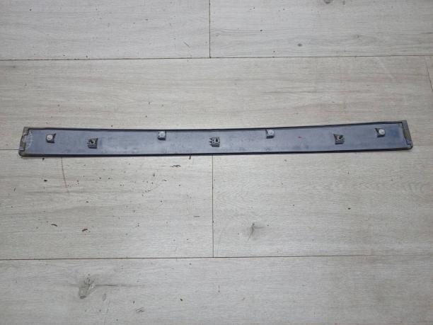 Накладка крышки багажника Mitsubishi Outlander XL 6515A037BA