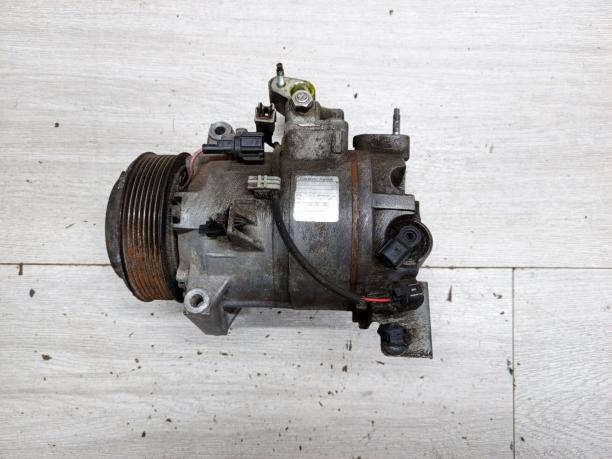 Компрессор кондиционера Infiniti 92600-1CB0B