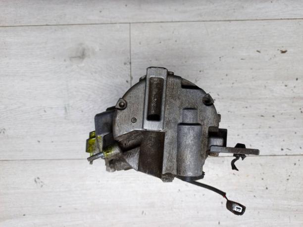 Компрессор кондиционера Infiniti 92600-1CB0B
