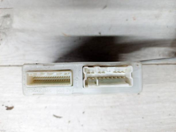 Блок управления рулевой рейки Infiniti 98800-1BA0A