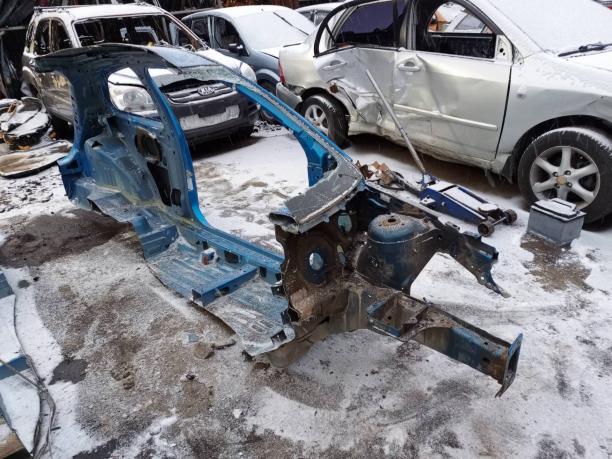 Кузов левая часть Ford Fiesta 5 