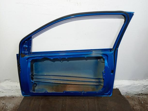 Дверь передняя правая Ford Fiesta 5 купе 1692529