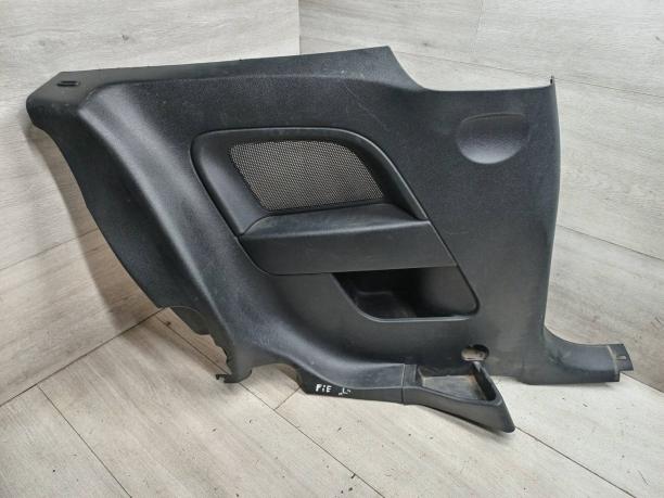 Обшивка багажника Л Ford Fiesta 5 купе 2S51B31013BAW
