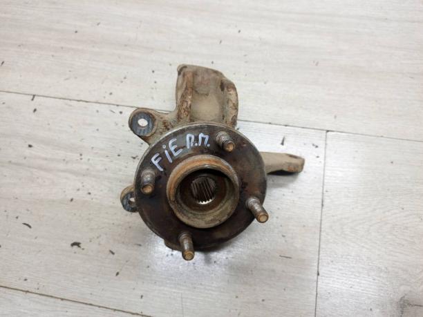 Кулак передний левый Ford Fiesta 5 / Fusion 1479001