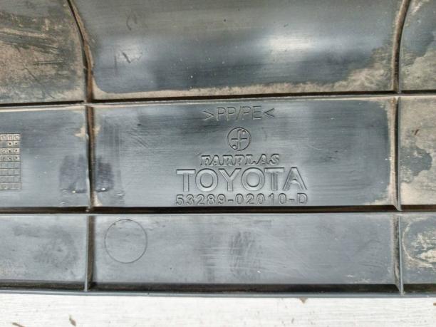 Накладка панели передней Toyota Corolla E12 53289-02010