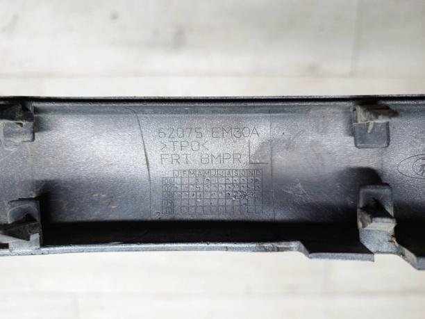 Накладка переднего бампера Nissan Tiida C11 62075-EM30A