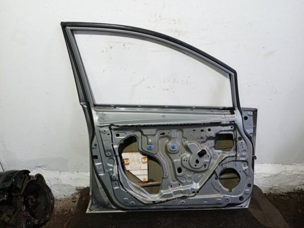 Дверь передняя левая Nissan Tiida C11 H0101EL030