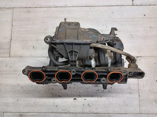 Впускной коллектор Ford Fusion / Fiesta 1511211
