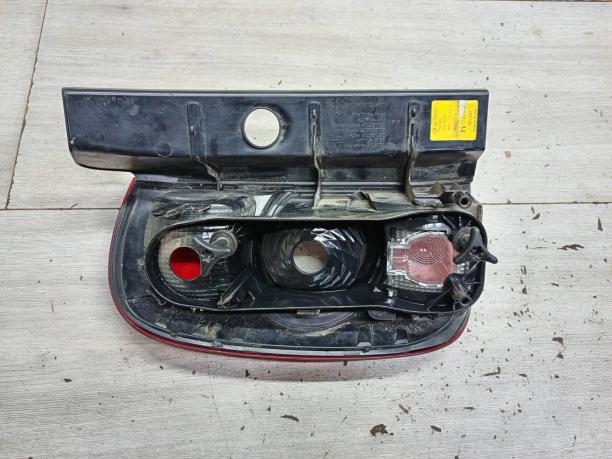 Фонарь задний правый Renault Duster 265500033R