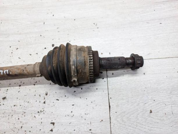 Полуось передняя правая Toyota Corolla E12 43410-02240