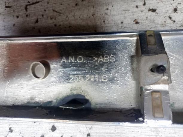 Накладка крышки багажника Opel Astra H 13350552