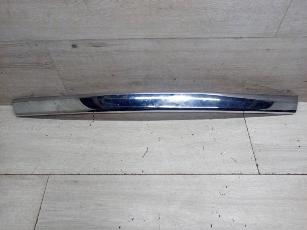 Накладка крышки багажника Opel Astra H 13350552