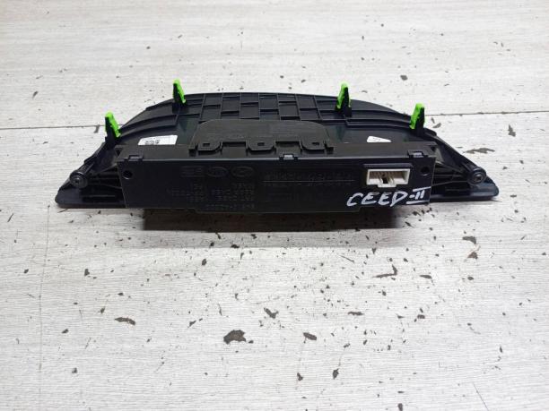 Часы Kia Ceed 2 94510A2000