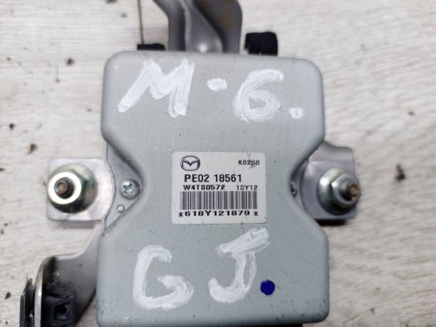 Блок управления бензонасосом Mazda 6 GL PE02-18-561