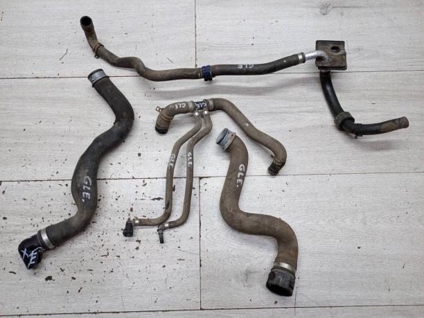 Патрубок системы охлаждения Mercedes W166 ML/GLE 
