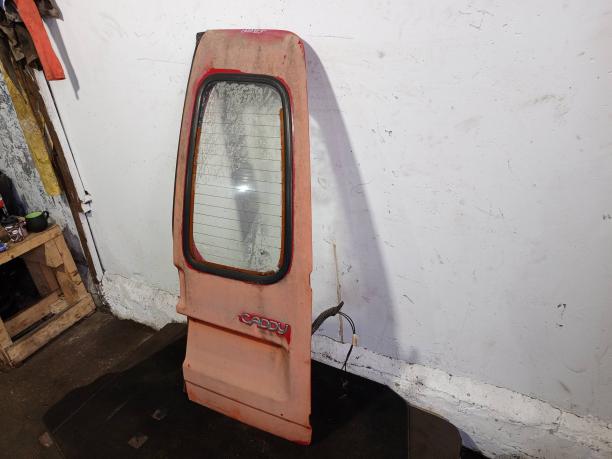 Дверь багажника правая Volkswagen Caddy 6K9827146A
