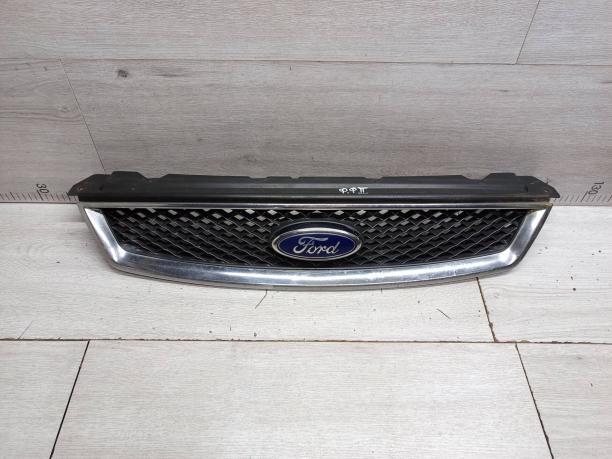 Решетка радиатора Ford Focus 2 4M518200BJ