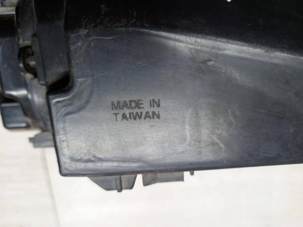 Фара левая Ford Focus 2 1481000