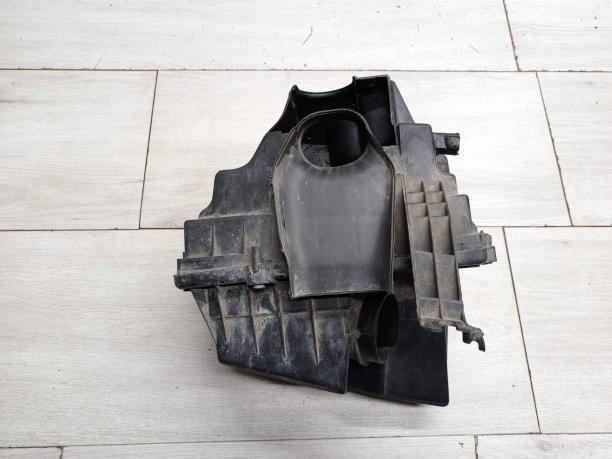 Корпус воздушного фильтра Ford Focus 2 / C-Max 5M519600BB