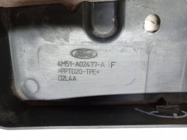 Накладка переднего крыла левого Ford Focus 2 4M51A02477AF