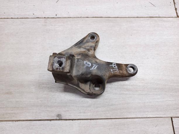 Кронштейн опоры кпп Ford Focus 2 / C-Max 4M517M125FB