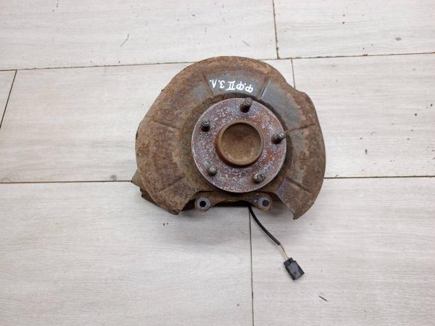 Кулак задний левый Ford Focus 2 1766628