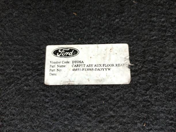 Коврик багажника Ford Focus 2 седан 4M51F13065DA3YYW