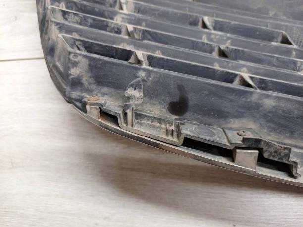 Решетка радиатора Nissan Almera Classic B10 8731031900