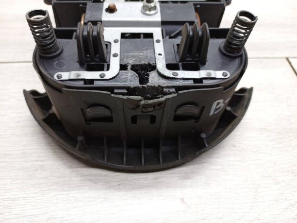 Подушка безопасности в руль Nissan Almera Classic B10 9851095F0B