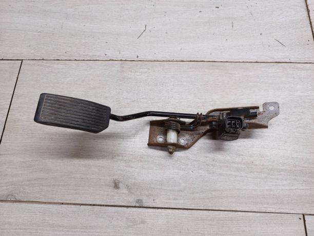 Педаль газа Nissan 18919-AM810