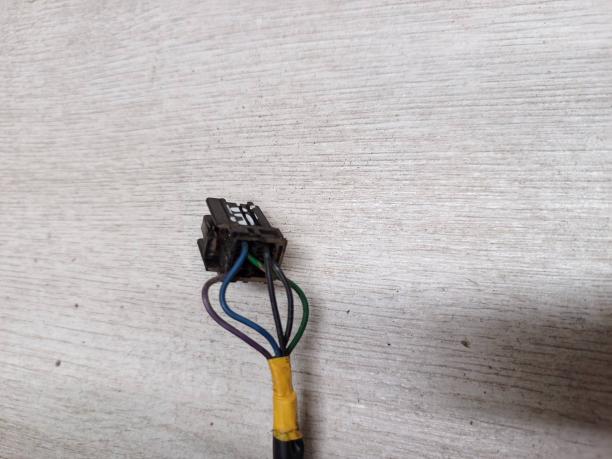 Зеркало правое Nissan Almera Classic B10 9632195F0A