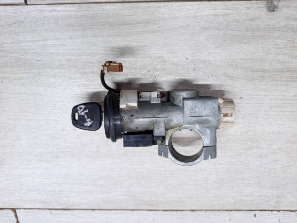Замок зажигания Nissan Almera Classic B10 4870095F0A