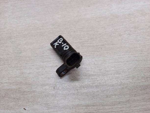 Датчик коленвала / распредвала Nissan 2438095F0A